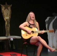 BWW Review: CASTING CONFESSIONS FROM La to LA Uncovers Amy Snowden's Outlandish Journ