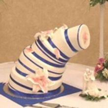 BWW Review: ONE SLIGHT HITCH Courts The 80's in Austin Texas