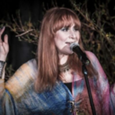 BWW Cabaret Conversation: CAROL LIPNIK, BWW's 2015 Best Alt-Cabaret Show Award Winner, Reveals the Secrets to Her Creative Process--First of a Three-Part Series