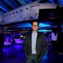 Director JJ Abrams Wants to See Gay Characters in STAR WARS Franchise