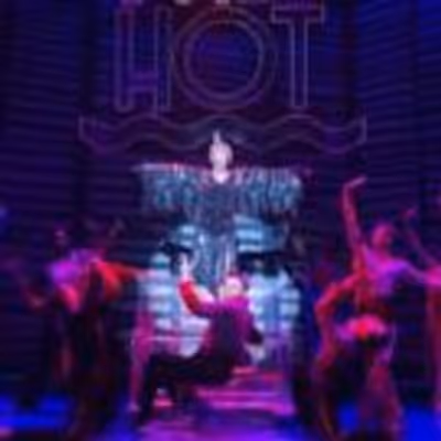 BWW REVIEW: Ogunquit's VICTOR/VICTORIA Says Vive la Difference