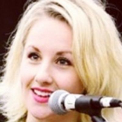 VIDEO: Take a Backstage Tour With KINKY BOOTS' Jeanna de Waal