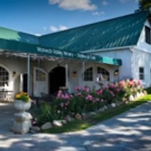 BWW Review:  Warwick Valley Winery and Distillery in Orange County NY for Food and Dr