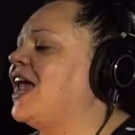 VIDEO: WAITRESS' Keala Settle Sings Of Finding Hope In Every Bad Situation
