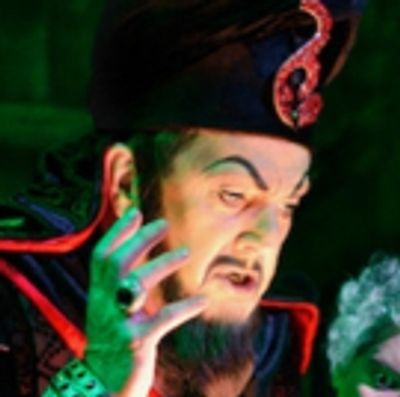 BWW Interview: Don Gallagher On Playing Jafar In West End's ALADDIN