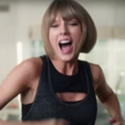 VIDEO: Taylor Swift Shows Off Rapping Skills in New Apple Music Ad