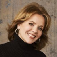 BWW Review: Renee Fleming Glows in the Desert Sun of Kevin Puts' LETTERS FROM GEORGIA Photo
