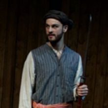 BWW Review: Gripping Journey in GUARDS AT THE TAJ at ACT