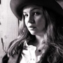 Amber Tamblyn Set for Season 3 Premiere of WOMEN OF LETTERS Tonight at Joe's Pub