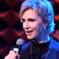 STAGE TUBE: Jane Lynch Raps Nicki Minaj's 'Anaconda' in SEE JANE SING! at Joe's Pub Video