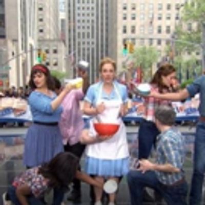 VIDEO: Jessie Mueller & the Cast of WAITRESS Perform Medley of Songs on 'Today'!