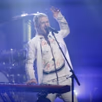 VIDEO: Walk the Moon Perform New Song 'Work This Body' on LATE NIGHT Video