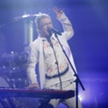 VIDEO: Walk the Moon Perform New Song 'Work This Body' on LATE NIGHT