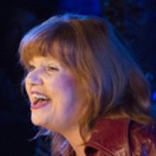 BWW Review: Annie Golden stars as Annie Golden in BROADWAY BOUNTY HUNTER