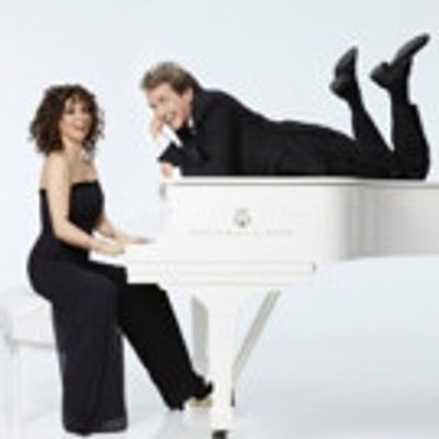 Photo Flash: First Look - Martin Short, Maya Rudolph Star in New NBC Comedy MAYA & MA