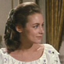 THE SOUND OF MUSIC's 'Liesl' Charmian Carr Dies at 73