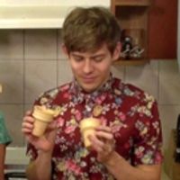 TV Exclusive: BACKSTAGE BITE #FarewellFriday Special with Tuck Everlasting's Andrew… Video