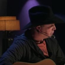VIDEO: Garth Brooks Helps Jimmy Kimmel Write a Country Music Song