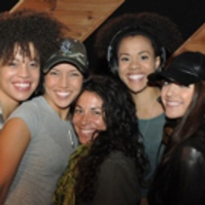 Exclusive Photo Coverage: HAMILTON Company Drops Some Beats for Carols For A Cure