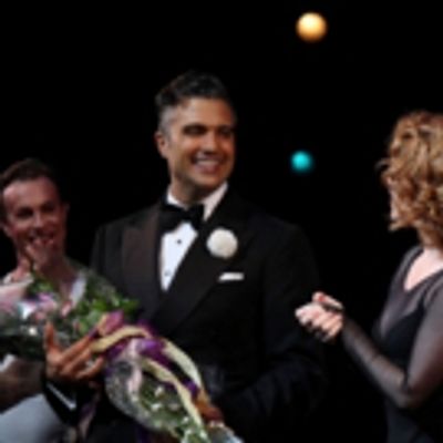 Photo Coverage: JANE THE VIRGIN&#039;s Jaime Camil Takes Opening Night Bows in CHICAGO!