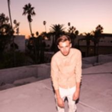 Flume Debuts Disclosure Remix of 'Never Be Like You'