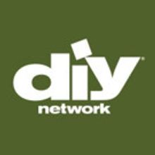 DIY Presents Holiday Special BUILDING OFF THE GRID: NORTH POLE Tonight