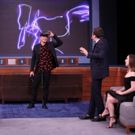 VIDEO: Orlando Bloom and Zoe Lister-Jones Face Off in Virtual Reality Pictionary