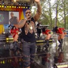 VIDEO: Flo Rida Performs 'Wild One', 'My House' on GMA Summer Concert Series
