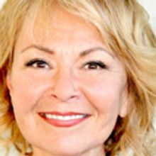 Roseanne Barr Kicks Off Blue Note Comedy Series in April
