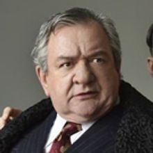 Selina Cadell and Harriet Thorpe Join THE DRESSER As First Images Released
