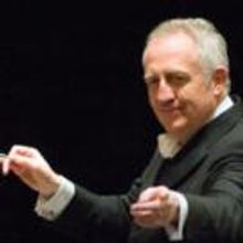 Bramwell Tovey Leads Two LA Phil Concerts at the Hollywood Bowl This Week