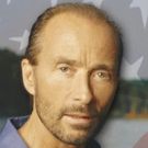 Country Superstar Lee Greenwood to Play the Lyric Theatre