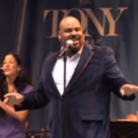 TV: ALADDIN's James Monroe Iglehart Shakes Up 'Friend Like Me' at Stars in the Alley! Video