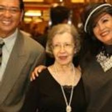 Photo Coverage: Opening Night Red Carpet of SINGIN' IN THE RAIN