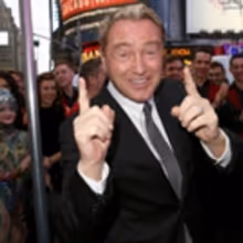 FREEZE FRAME: Broadway Makes Way for LORD OF THE DANCE's Michael Flatley!