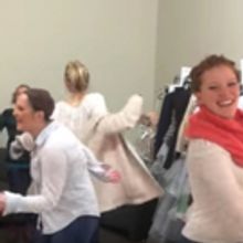 VIDEO: FIRST WIVES CLUB Cast Have Backstage Dance Party to Tara Macri's 'This Crush'