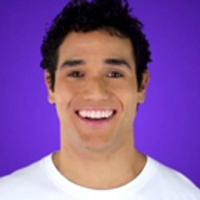STAGE TUBE: ALADDIN's Adam Jacobs Stays 'One Jump Ahead' in New Music Video!