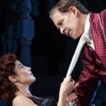 Review Roundup: Kevin Kline Returns to Broadway in PRESENT LAUGHTER Tonight!- Updatin
