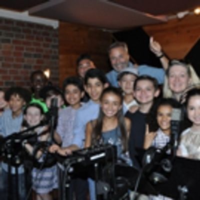 Exclusive Photo Coverage: SCHOOL OF ROCK Spreads Holiday Spirit for Carols For A Cure