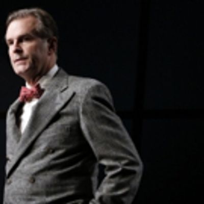 BWW Review: BROKEN GLASS in Westport