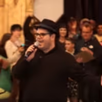 VIDEO: Josh Gad Surprises Guests at 'Be Our Guest' Restaurant at Magic Kingdom Video