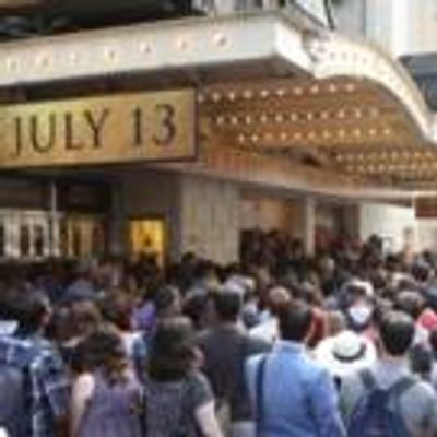 Photo Coverage: They Wanna Be in the Room Where It Happens- Fans Flock for HAMILTON&#039;s First Lottery!