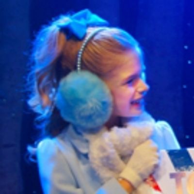 BWW Review: WINTER WONDERLAND Show Shines Brightly at American Music Theatre