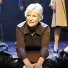 BLOOD BROTHERS Visits Storyhouse As Part Of 30th Anniversary Tour