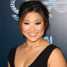 GLEE's Jenna Ushkowitz Joins Marti Gould Cummings at Therapy Tonight