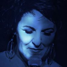 Queenie van de Zandt to Bring BLUE: THE SONGS OF JONI MITCHELL to Melbourne, Sydney