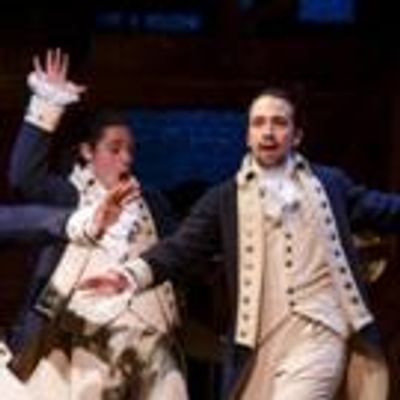 Photo Flash: GENTLEMAN&#039;S GUIDE Welcomes HAMILTON to Broadway With Funny Graphic
