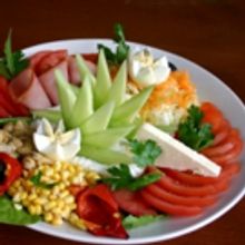 BWW Review: Summer is Salad Season in NYC