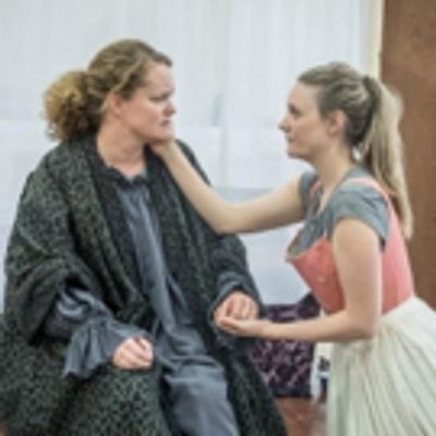 Photo Flash: Inside Rehearsal for RSC&#039;s QUEEN ANNE in the West End