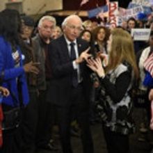 Larry David-Hosted SATURDAY NIGHT LIVE Ties for #1 Among Big 4 in Key Demo